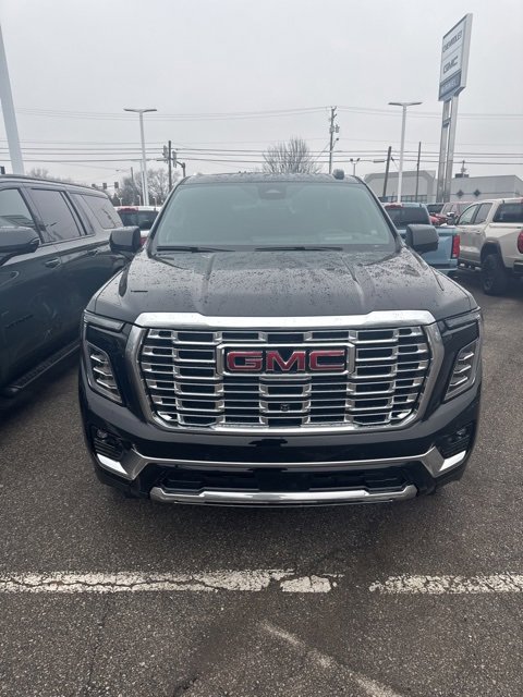 New 2026 GMC Yukon Denali w/ Sun & Power Step Package image 2