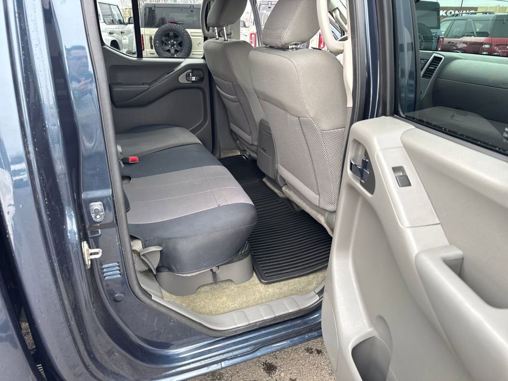 Used 2017 Nissan Frontier SV w/ SV Value Truck Package image 25