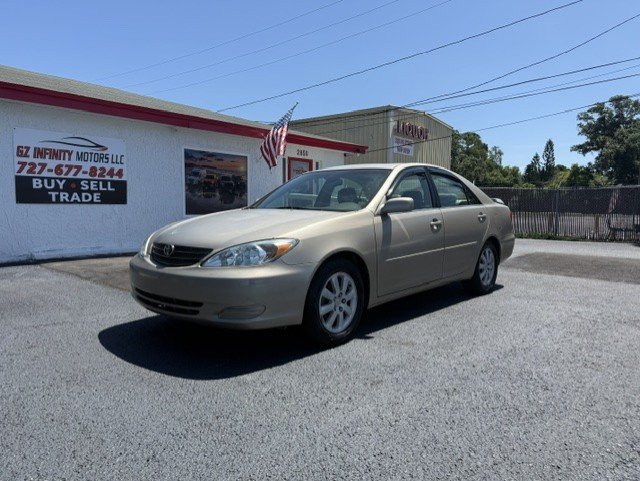 Used 2002 Toyota Camry LE FWD image 1