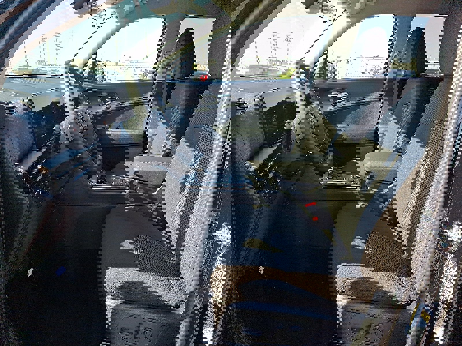 New 2026 Kia Sportage LX w/ LX Convenience Package image 9