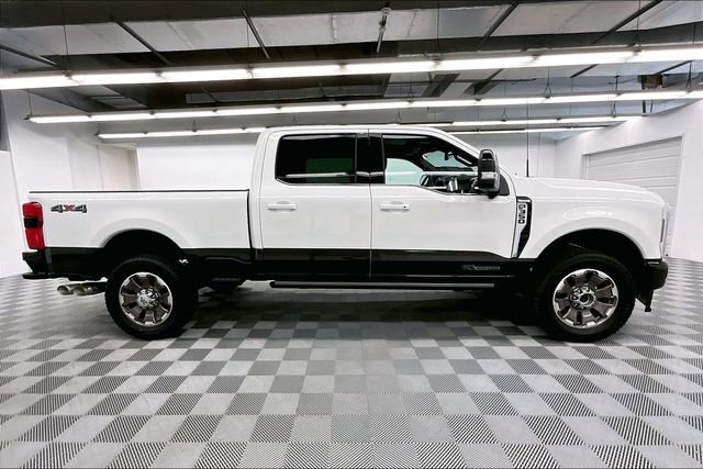 Used 2025 Ford F350 King Ranch AWD/4WD image 16