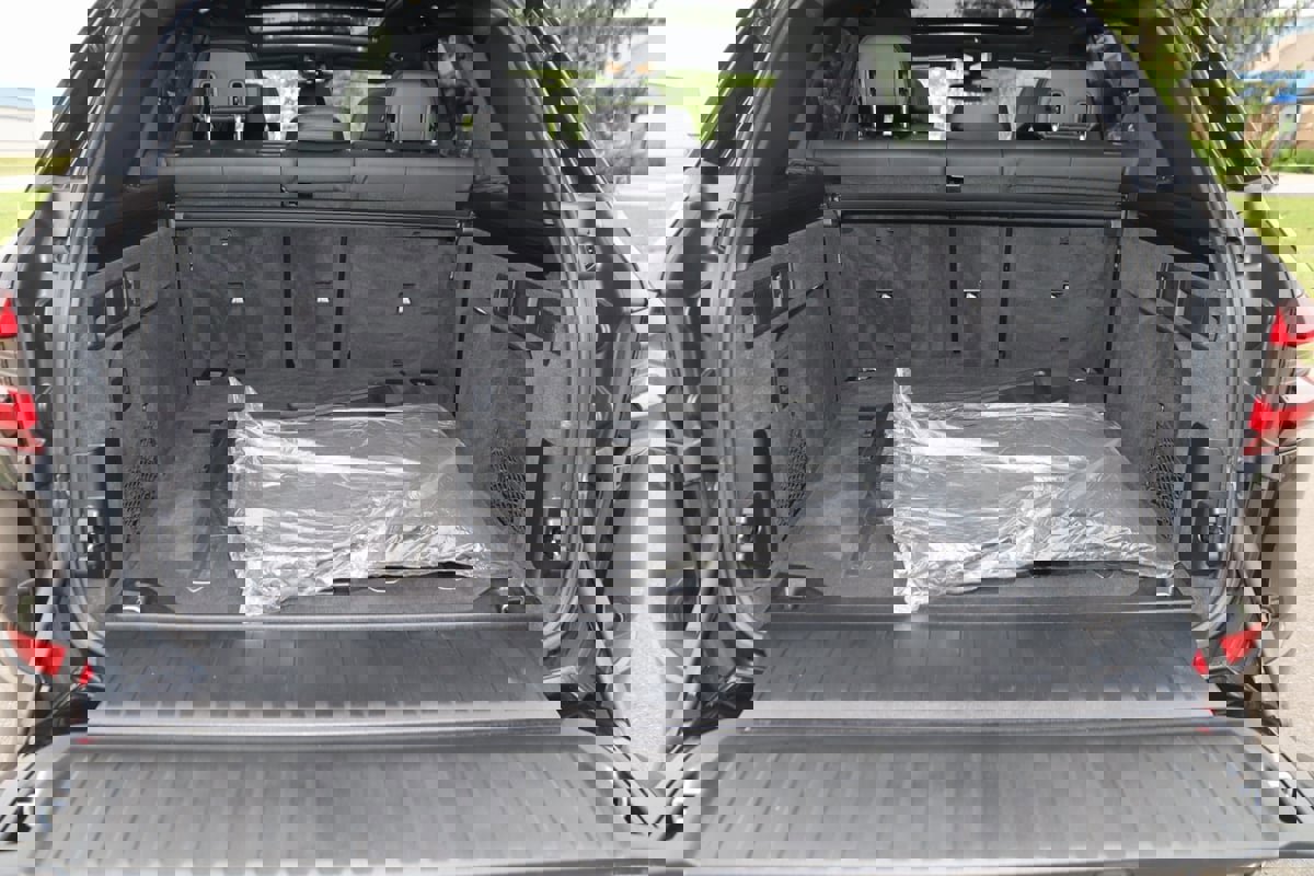 Used 2021 BMW X5 M50i image 78