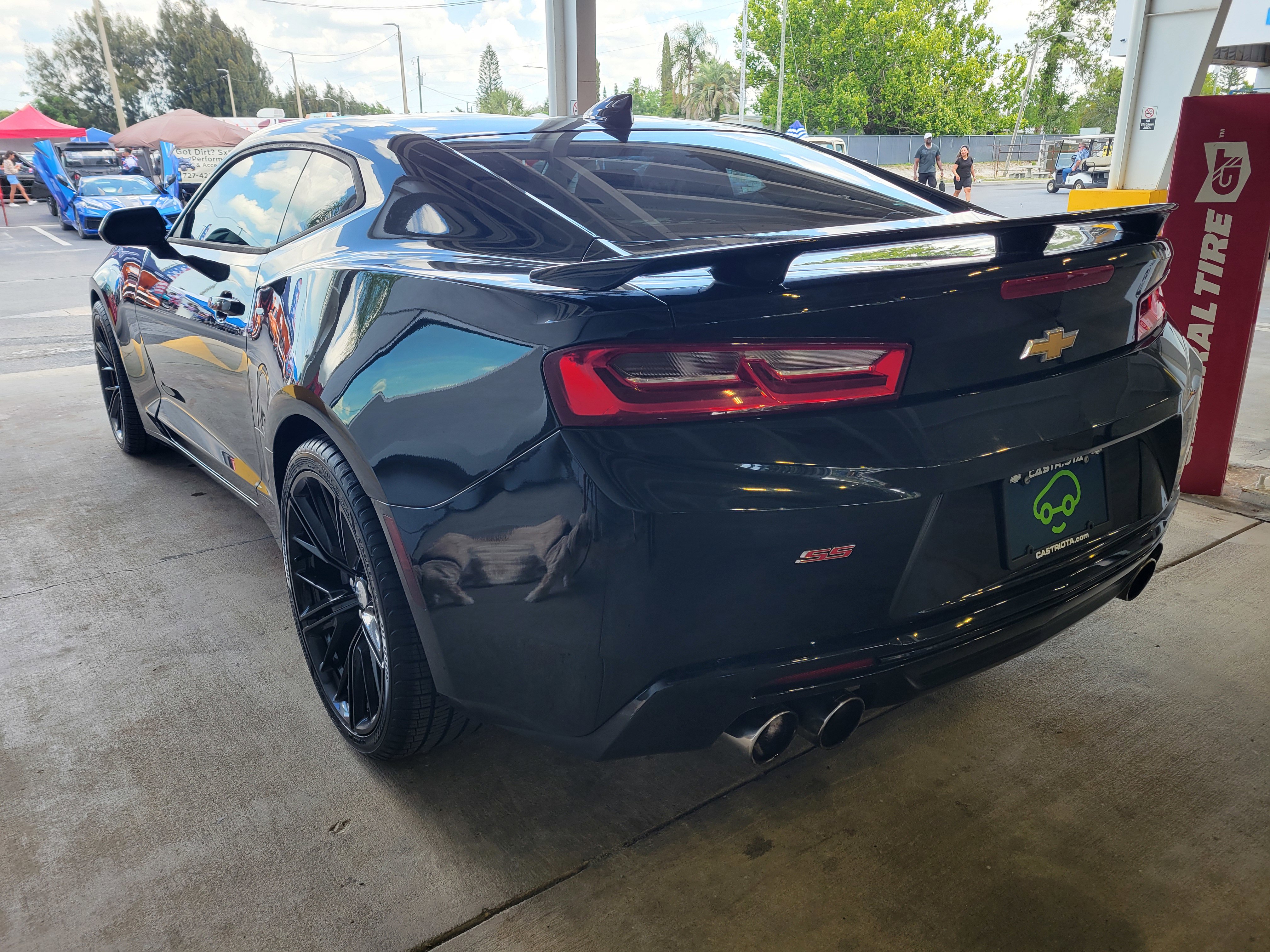 Certified 2017 Chevrolet Camaro SS RWD image 9