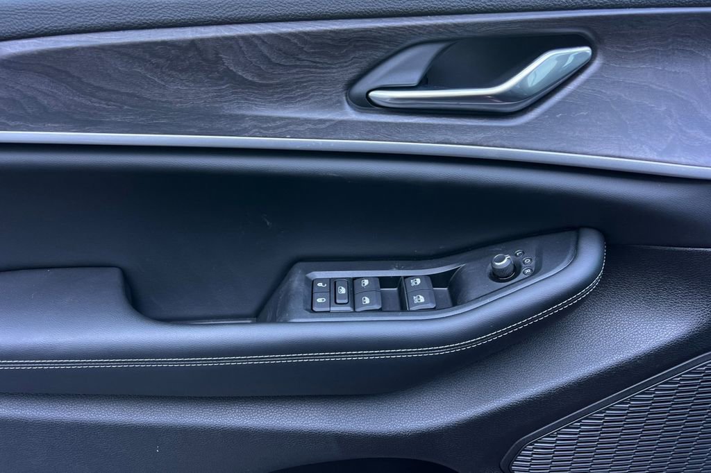 New 2026 Jeep Grand Cherokee L 4WD image 11