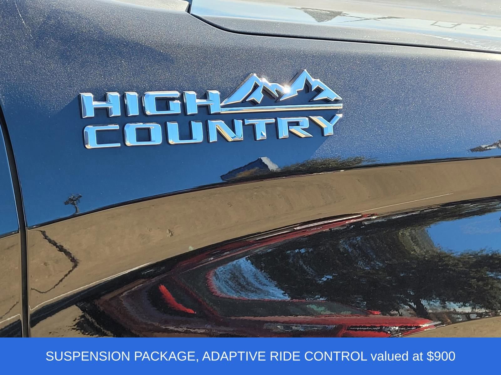 Used 2023 Chevrolet Silverado 1500 High Country w/ High Country Premium Package image 6