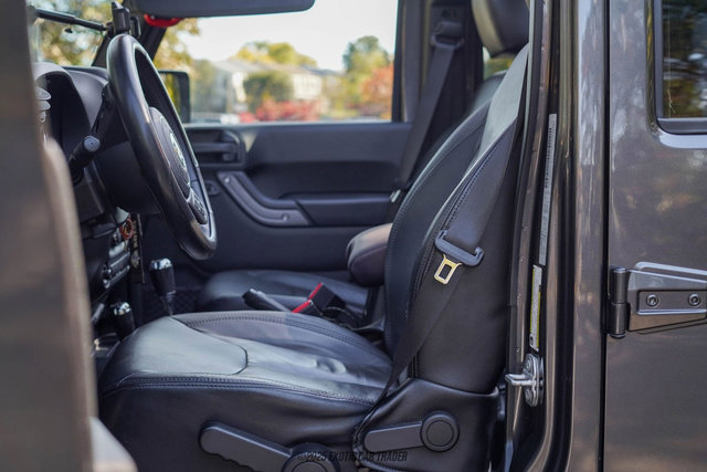 Used 2017 Jeep Wrangler Unlimited Sport w/ Quick Order Package 24S image 39