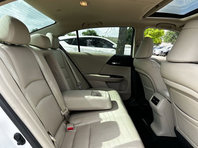 Used 2014 Honda Accord Touring image 32