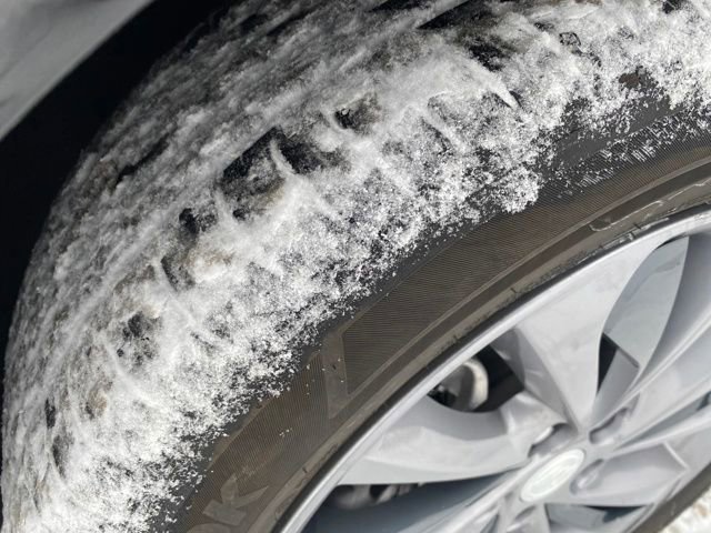 Certified 2023 Buick Encore GX Select w/ Experience Buick Package image 23