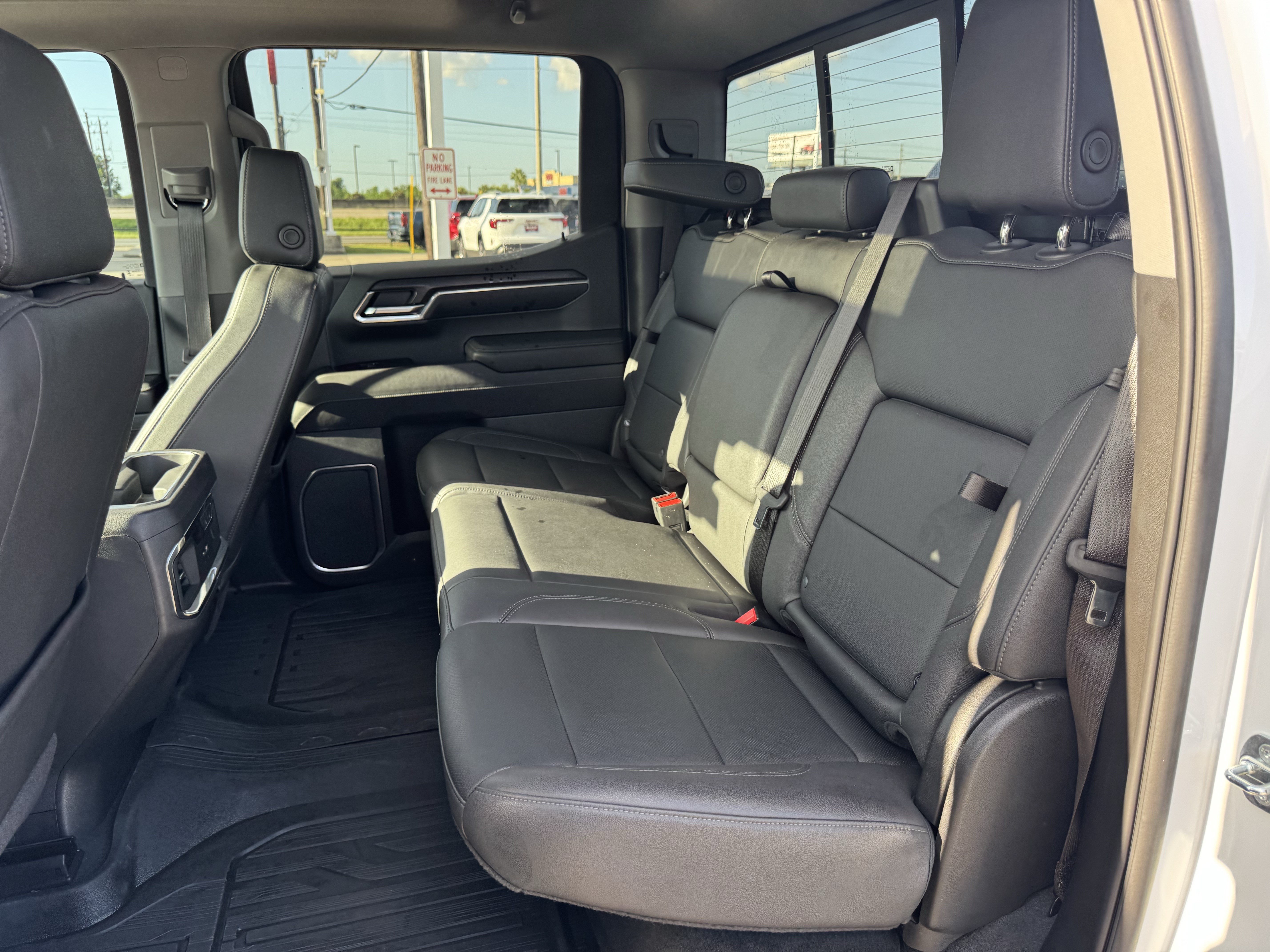 Used 2023 GMC Sierra 1500 SLT RWD image 26