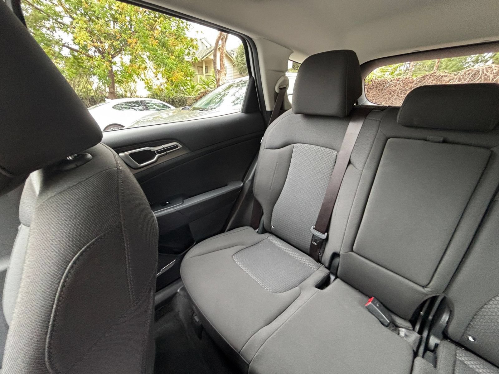 Used 2026 Kia Sportage LX FWD image 34