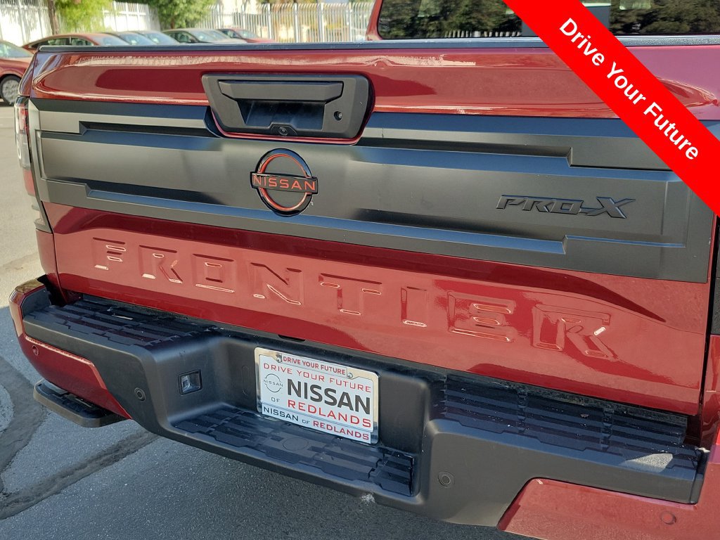 Used 2025 Nissan Frontier Pro-X RWD image 28