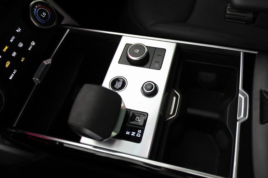 Used 2023 Land Rover Range Rover SE image 41