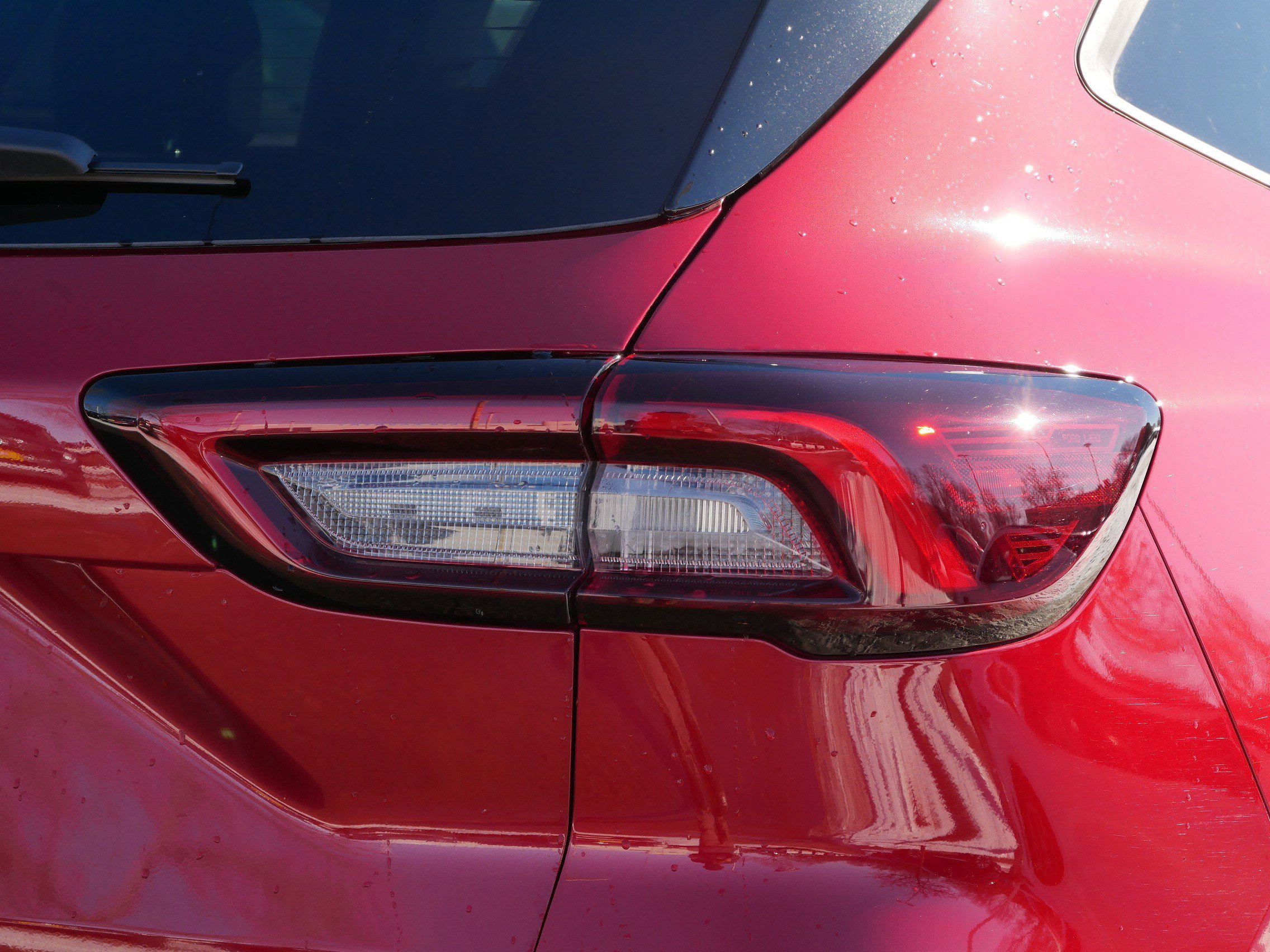 New 2025 Ford Escape Active w/ Active Premium Tech Pack image 17