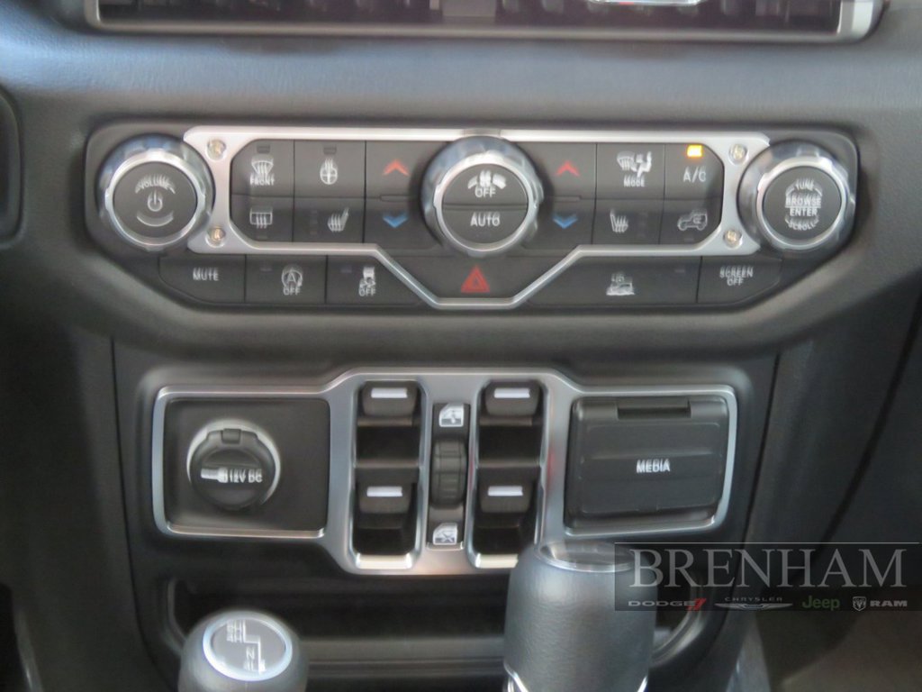 Used 2025 Jeep Gladiator Sport AWD/4WD image 14