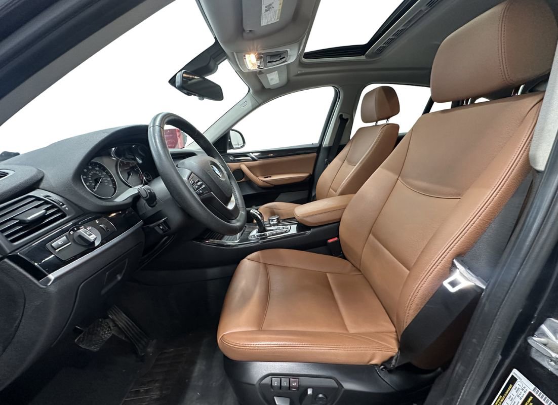 Used 2017 BMW X4 xDrive28i AWD/4WD image 10