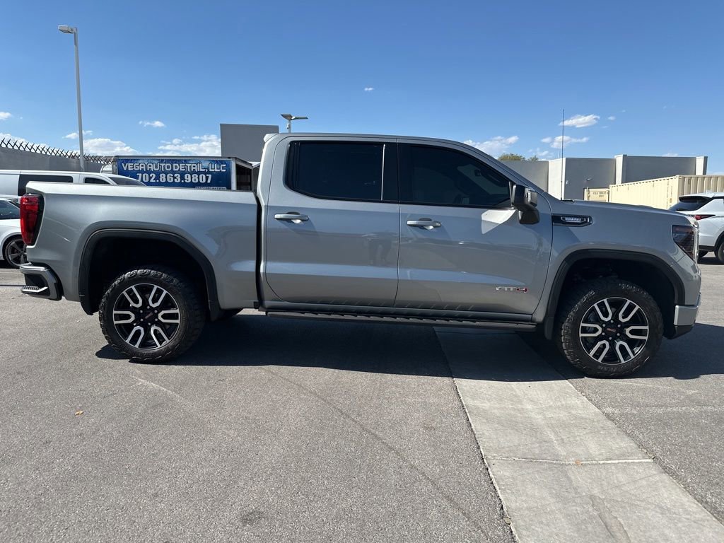 Used 2024 GMC Sierra 1500 AT4 w/ Technology Package AWD/4WD image 3