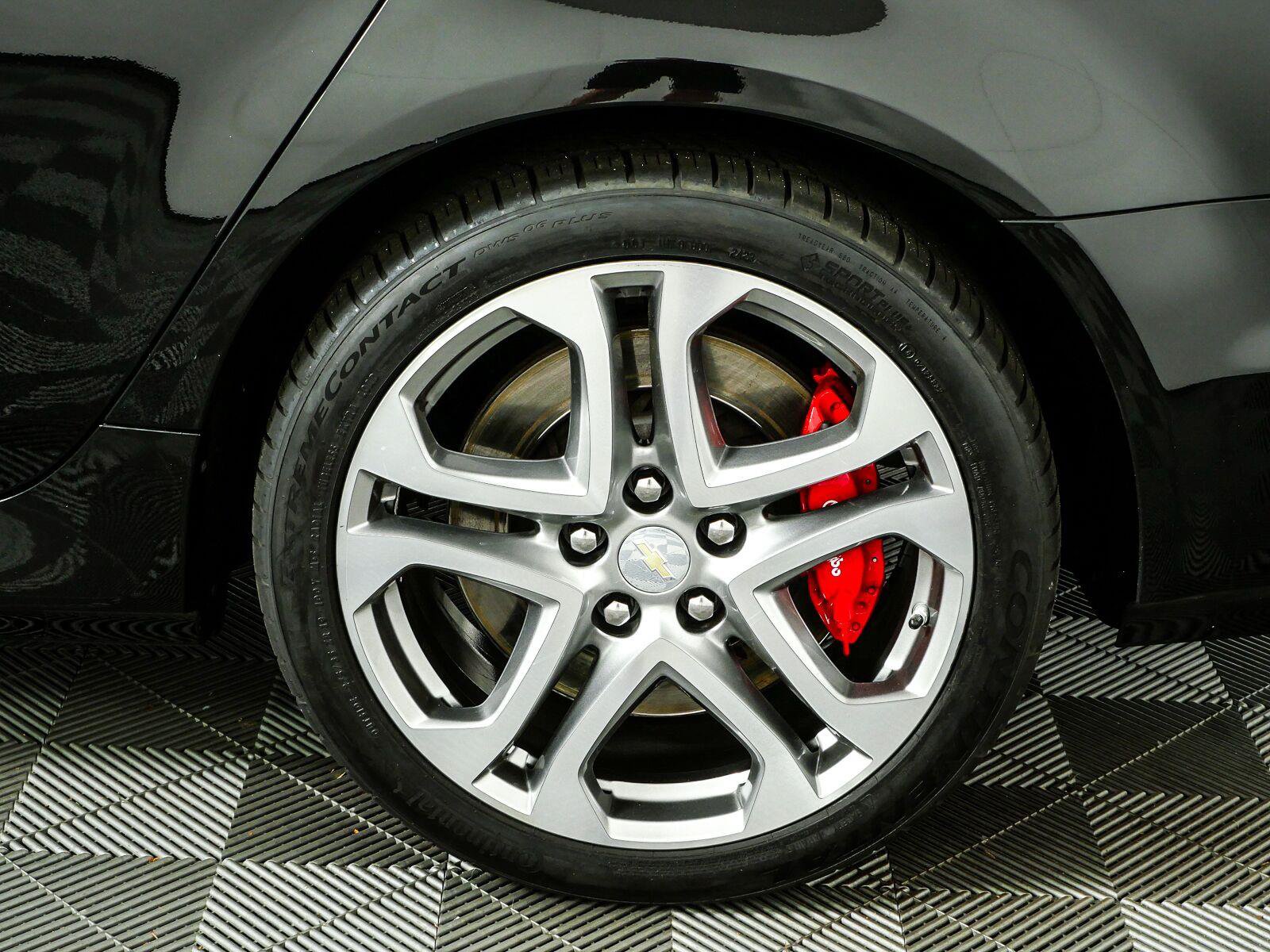 Used 2017 Chevrolet SS RWD image 37