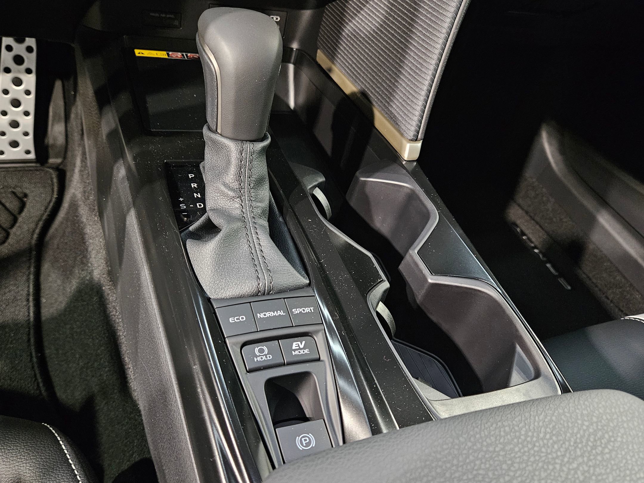 New 2026 Toyota Camry SE image 18