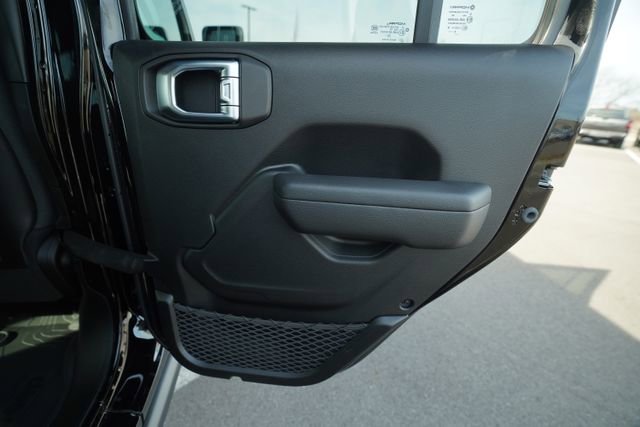 New 2026 Jeep Wrangler Rubicon image 22