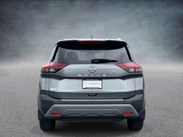 Used 2023 Nissan Rogue SV w/ SV Premium B Package FWD image 3