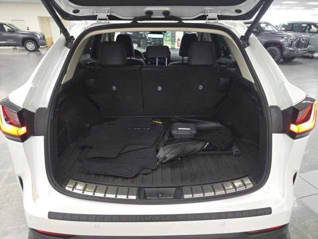 Used 2022 Lexus NX 350 AWD image 11