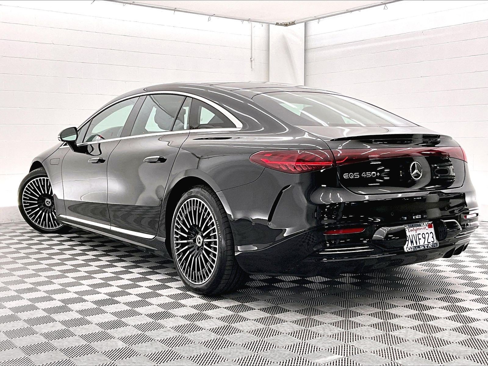 Used 2026 Mercedes-Benz EQS 450+ Sedan image 9