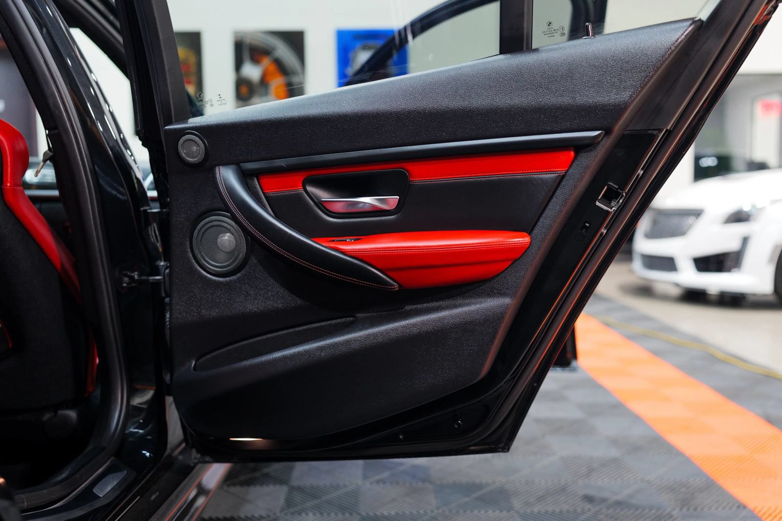 Used 2017 BMW M3 RWD image 36