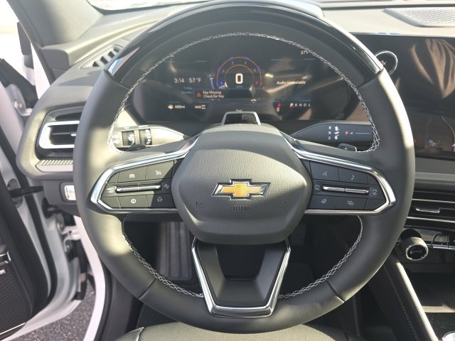 New 2026 Chevrolet Traverse LT image 13