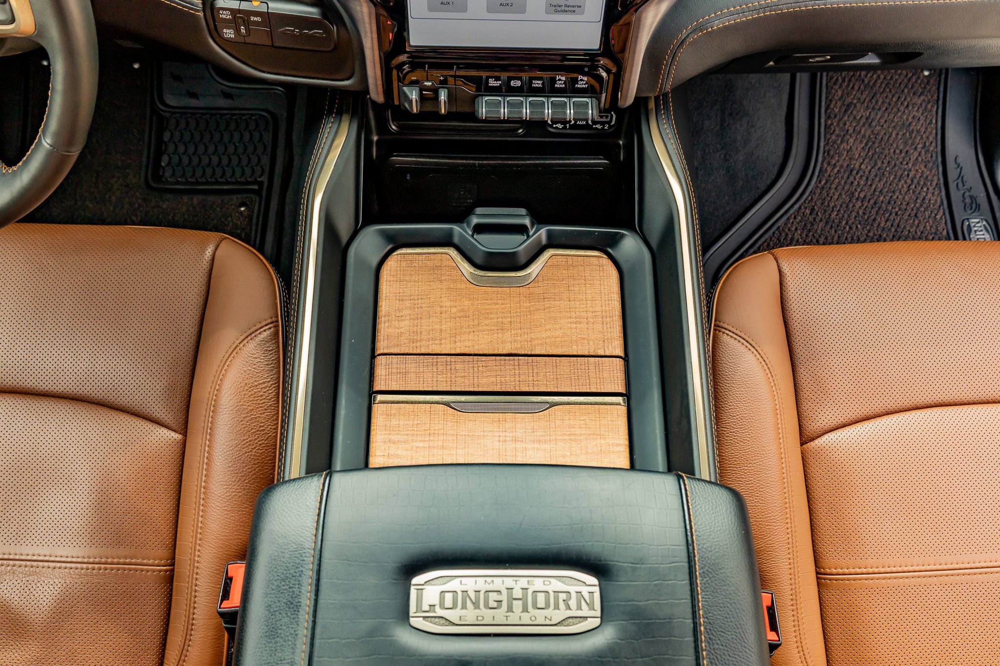 Used 2024 RAM 3500 Limited w/ Towing Technology Group image 28