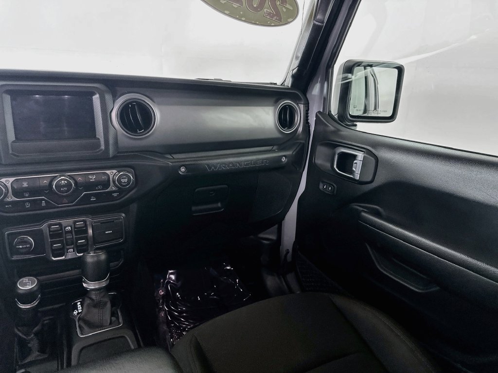 Used 2022 Jeep Wrangler Unlimited Sport AWD/4WD image 34