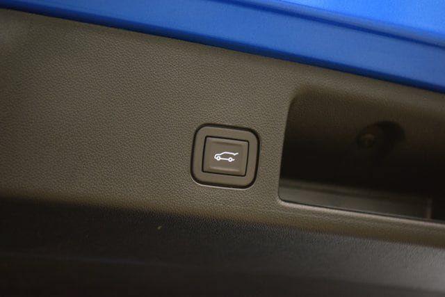 New 2026 Chevrolet Equinox EV LT w/ Convenience Package II FWD image 22