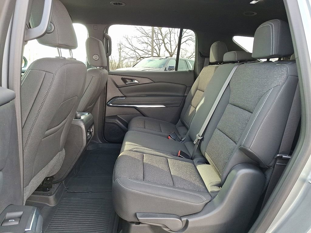 New 2025 Chevrolet Traverse LT w/ Driver Confidence Package image 13