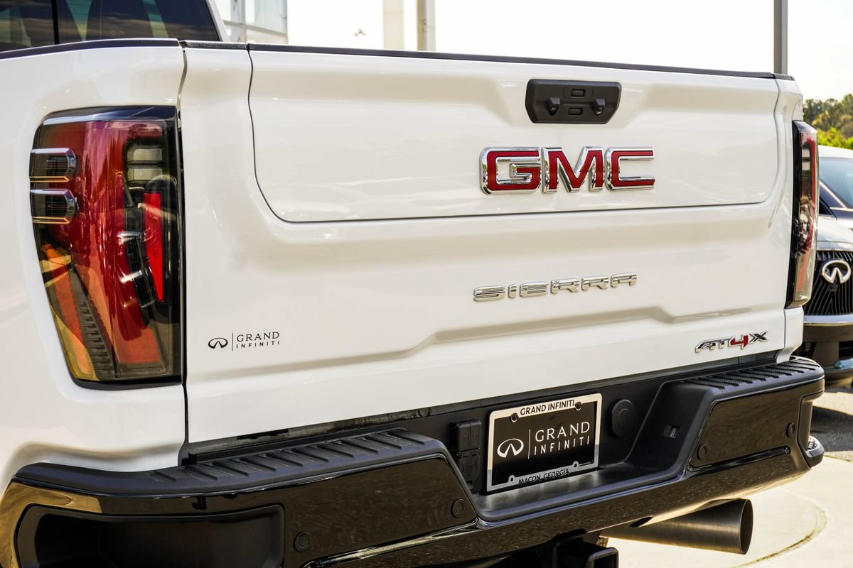 Used 2026 GMC Sierra 2500 AT4X AWD/4WD image 13