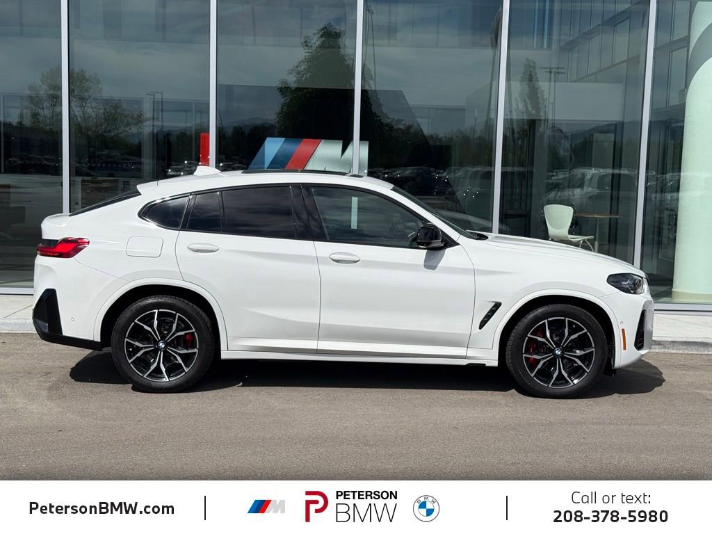 Used 2023 BMW X4 M40i AWD/4WD image 6