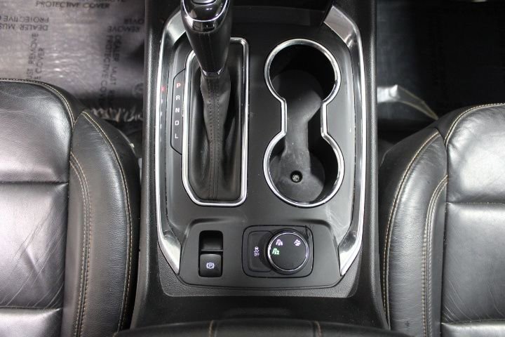 Used 2020 Chevrolet Traverse LT w/ LT Premium Package AWD/4WD image 37