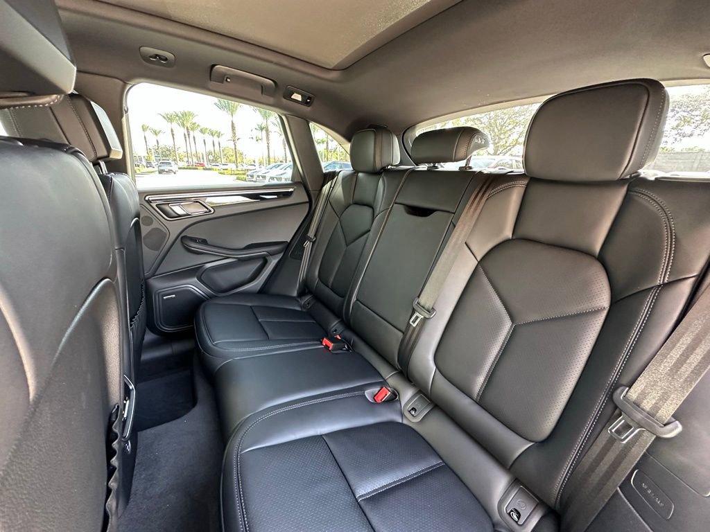Used 2026 Porsche Macan S image 34