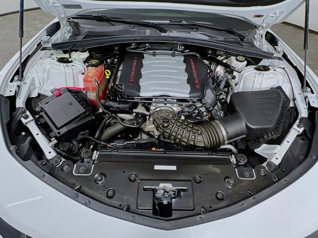 Used 2022 Chevrolet Camaro LT w/ RS Package image 27