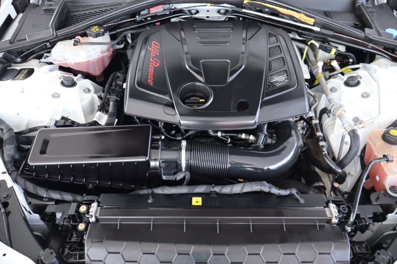 Used 2019 Alfa Romeo Giulia w/ Nero Edizione image 48