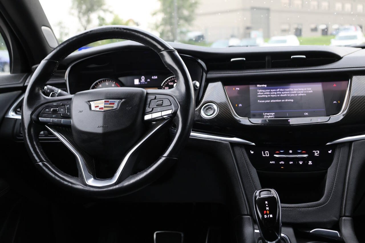 Used 2020 Cadillac XT6 Sport AWD/4WD image 25