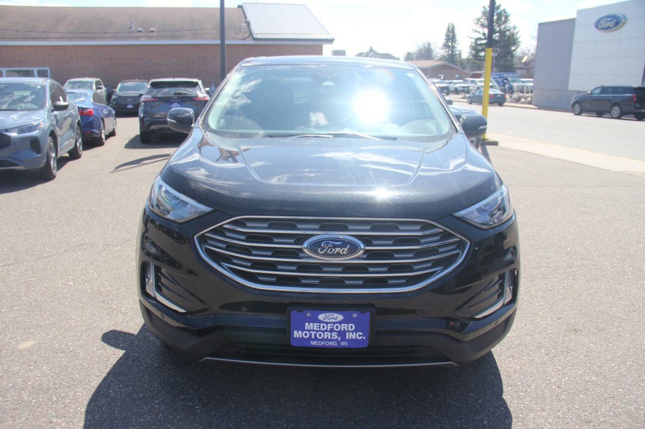 Certified 2024 Ford Edge Titanium AWD/4WD image 9