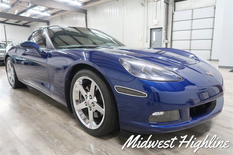 Used 2006 Chevrolet Corvette Coupe w/ Preferred Equipment Group RWD image 26