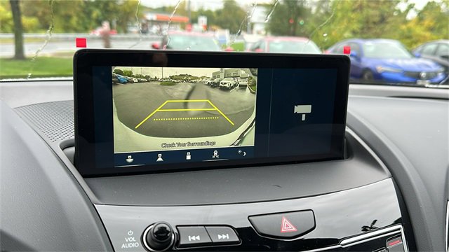 Used 2025 Acura RDX SH-AWD image 18