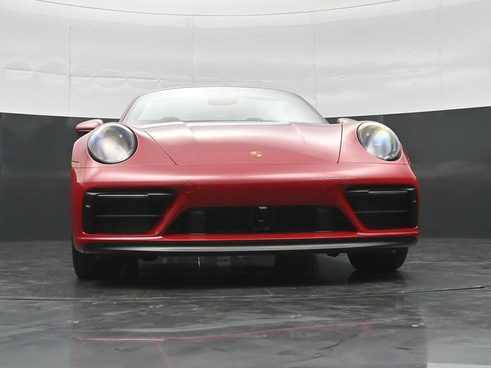 Certified 2024 Porsche 911 Carrera GTS RWD image 46