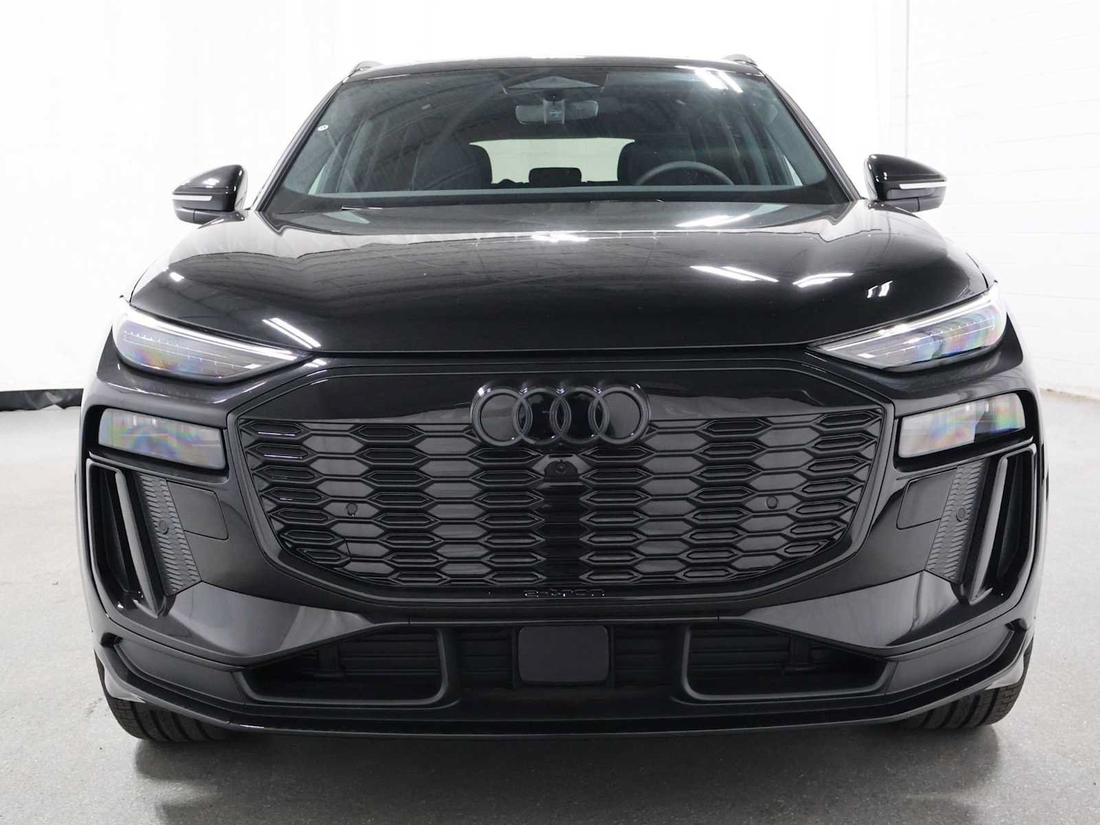New 2027 Audi Q6 e-tron Premium Plus AWD/4WD image 14