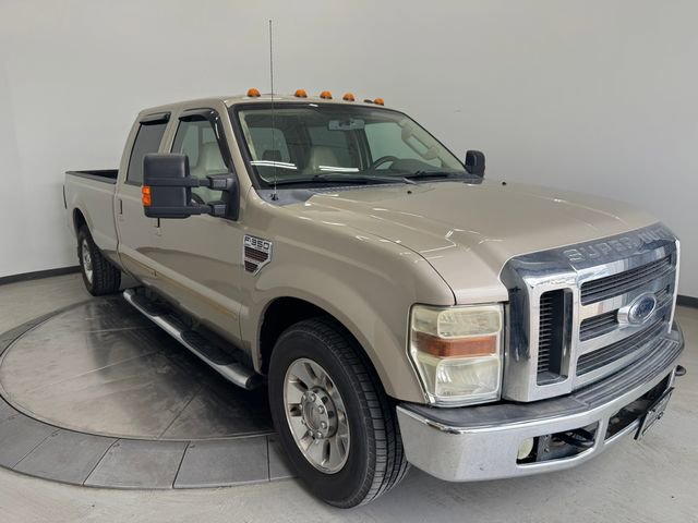 Used 2010 Ford F350 Lariat image 1