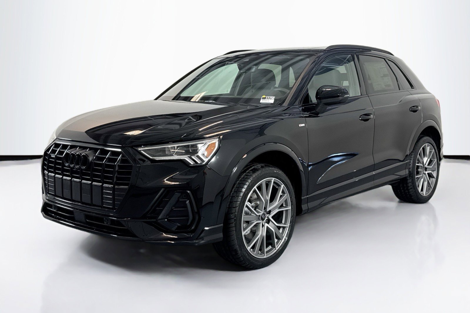 New 2025 Audi Q3 2.0T Premium Plus