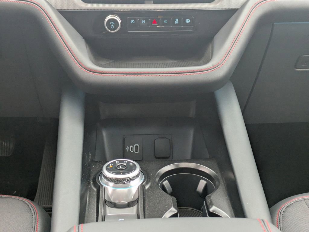 New 2026 Ford Explorer ST-Line w/ ST-Line Street Pack image 26