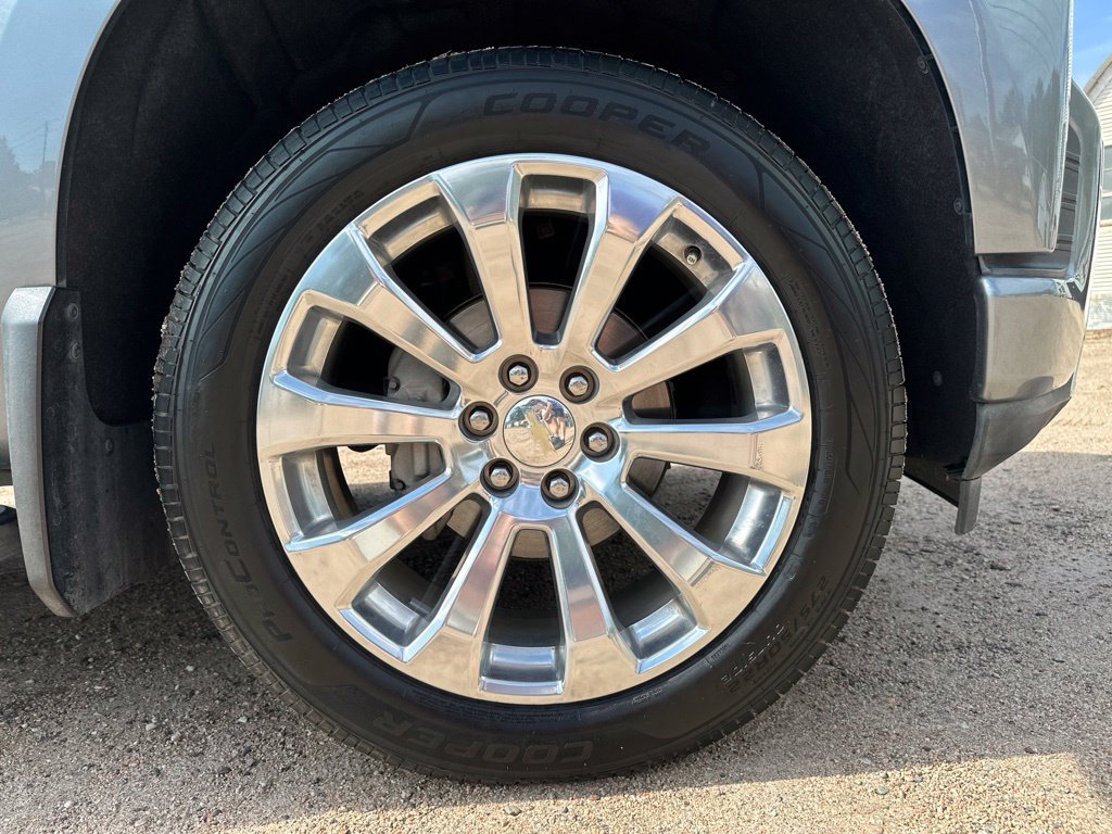 Used 2019 Chevrolet Silverado 1500 High Country AWD/4WD image 11