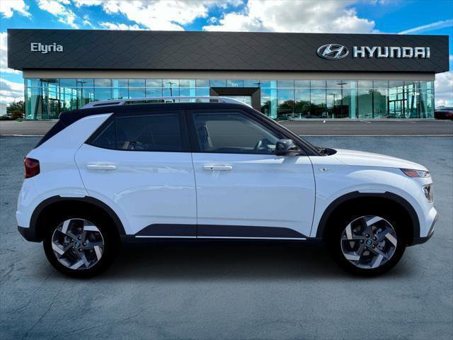 New 2026 Hyundai Venue SEL FWD image 9