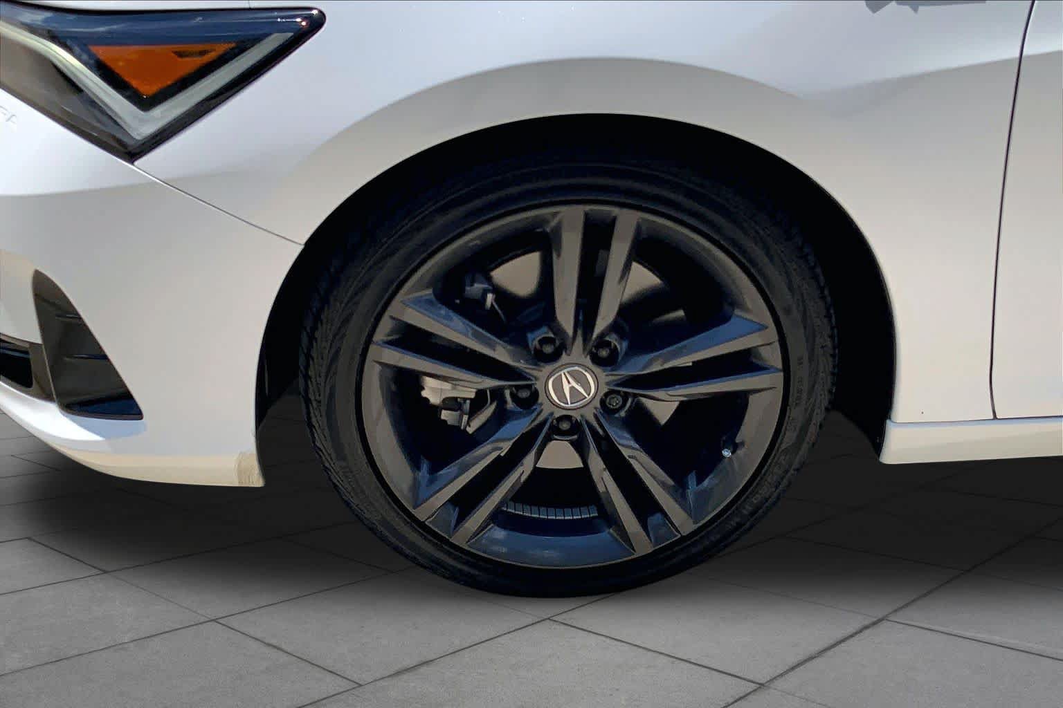 Used 2025 Acura Integra A-Spec FWD image 11